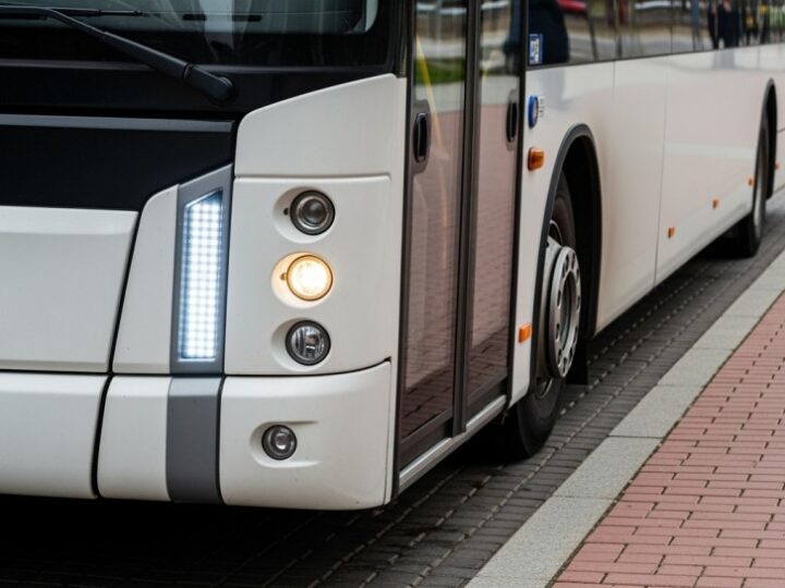 SILVERBUS: Nowa era wsparcia dla wrocławskich seniorów