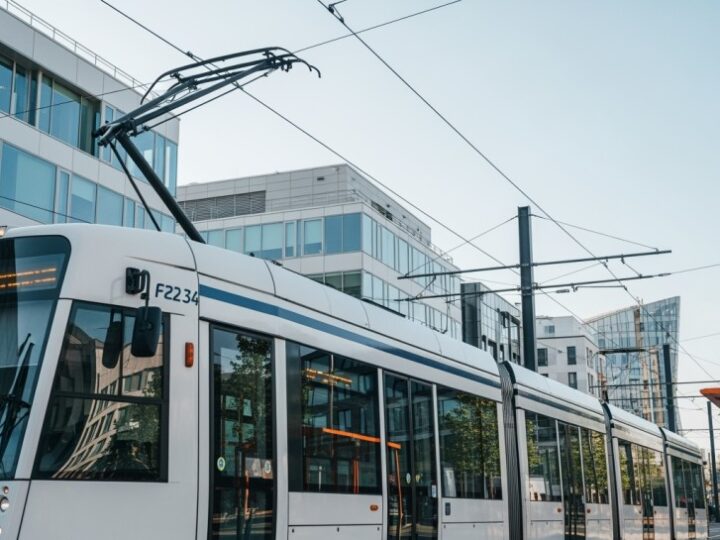 Nocna podróż w czasie z tramwajami Konstal N we Wrocławiu