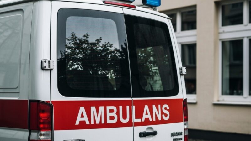 Tragiczna śmierć młodego mężczyzny na dzikiej plaży w Rokitkach