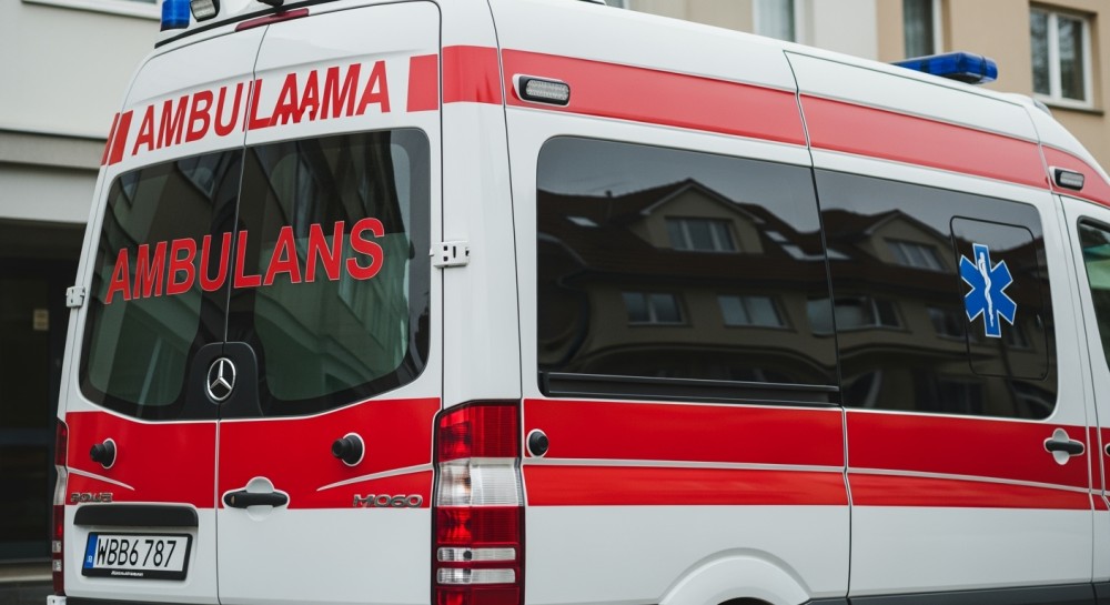 Dramatyczna akcja na A4: Policja ratuje pacjenta w awaryjnym ambulansie