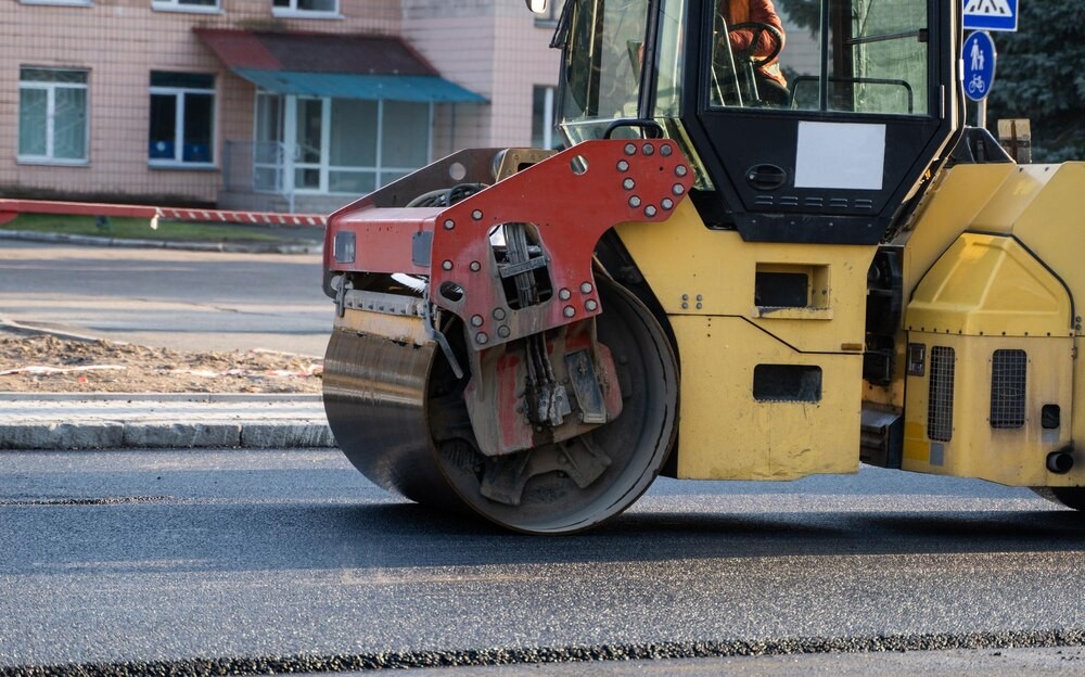 Nowa infrastruktura na Brochowie: Wiadukty i chodniki dla bezpieczeństwa mieszkańców