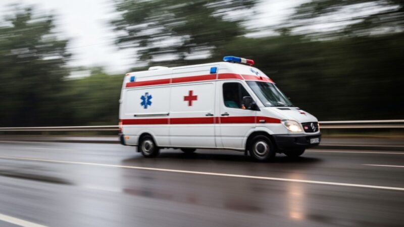 Błyskawiczna interwencja policji ratuje życie 85-latki we Wrocławiu