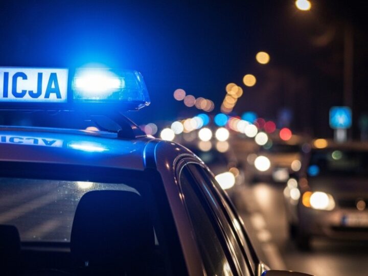 Luksusowy Mercedes odzyskany w błyskawicznej akcji wrocławskich policjantów