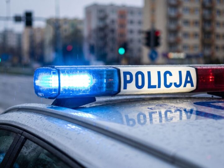 19-latek zniszczył elewację budynku. Alkohol nie zwalnia z odpowiedzialności!