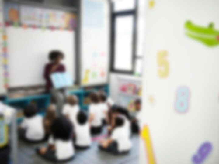 Nowa szkoła przy Smardzowskiej: Rewolucja edukacyjna we Wrocławiu!