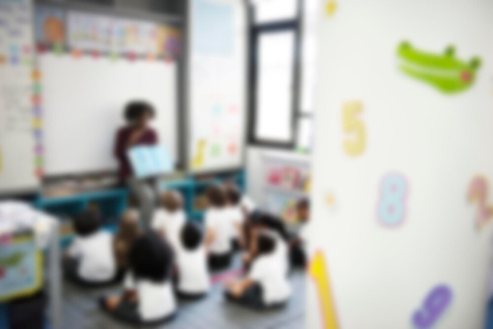 Nowa szkoła przy Smardzowskiej: Rewolucja edukacyjna we Wrocławiu!