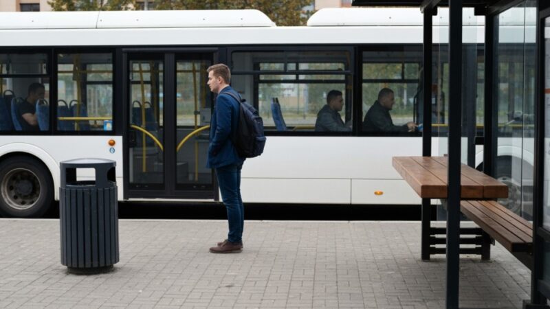 Remont Żmudzkiej: Autobusy zmieniają trasy!