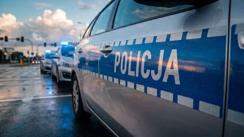 Nocna kontrola ujawnia nielegalny ładunek w aucie 29-latka