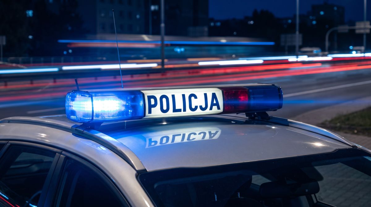 Amfetamina schowana za obrazem: Policja odkrywa narkotykową skrytkę